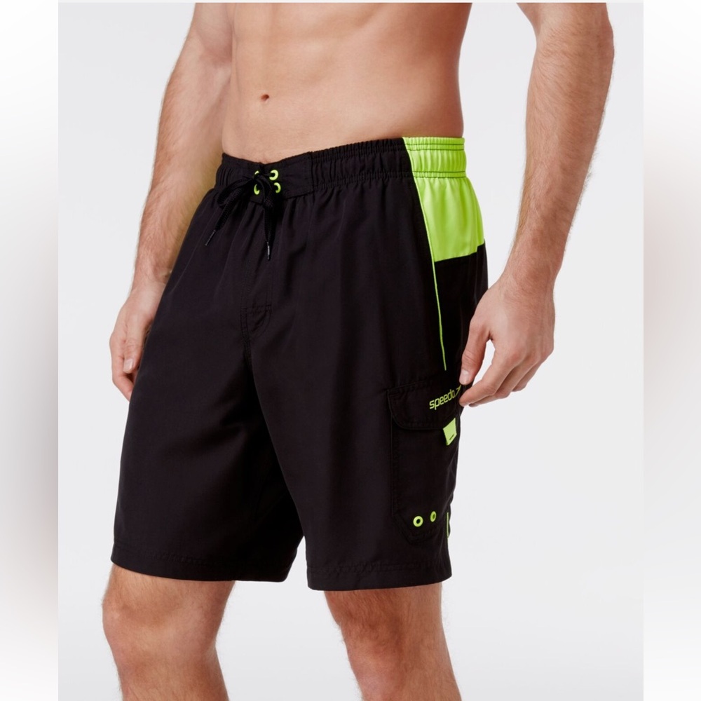 Speedo Men’s Marina Sport VaporPlus 9 “ Swimming Trunks Size L